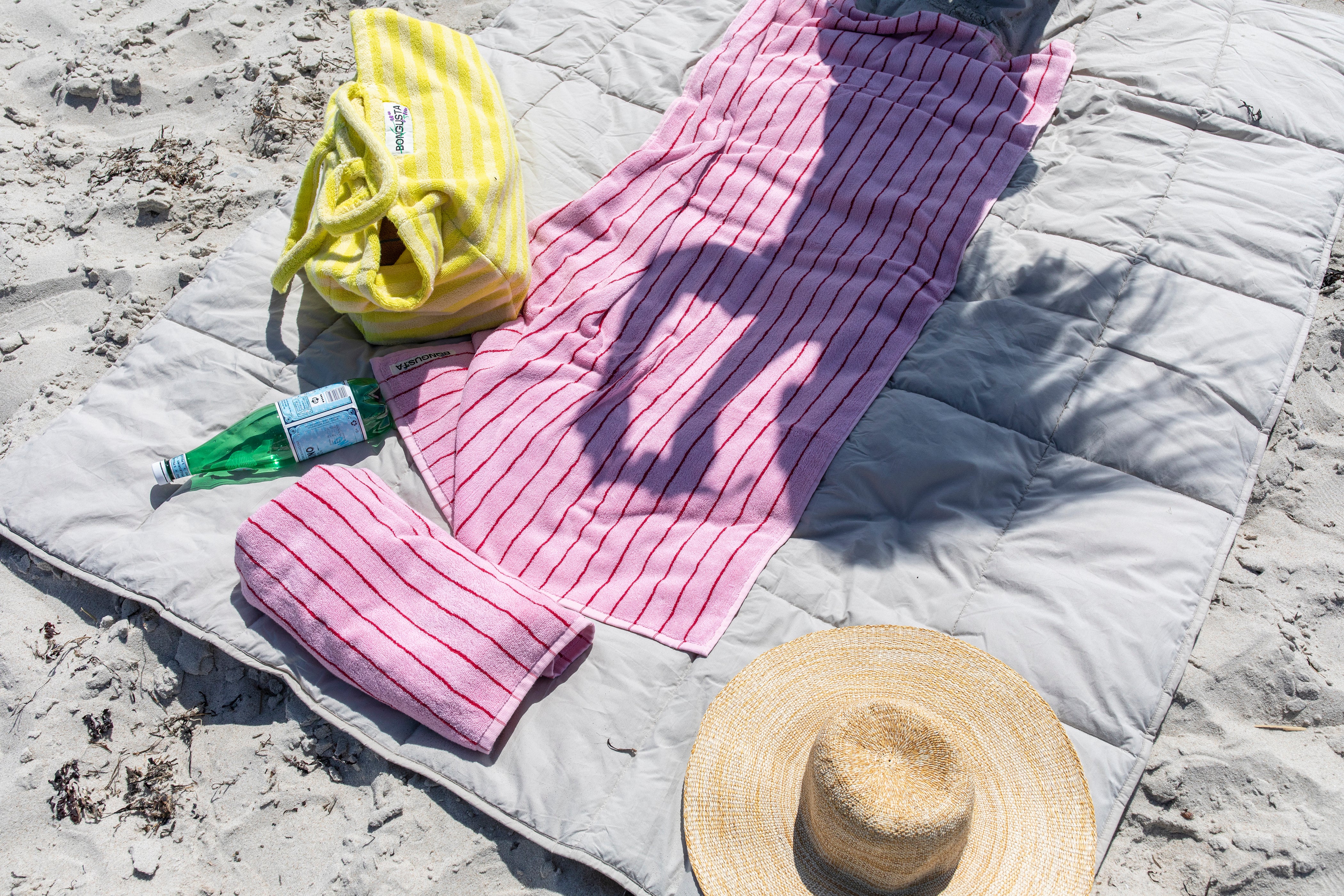 Naram håndklæde - Baby Pink & Ski Patrol Red